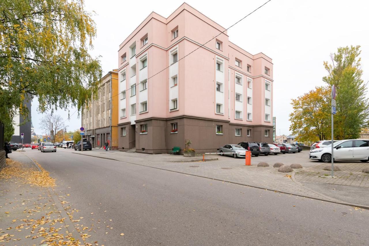 Karu Central Apartment Talin Exterior foto